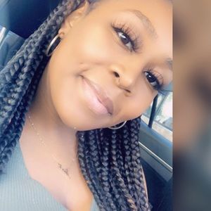 Meet your Posher, Tiesha